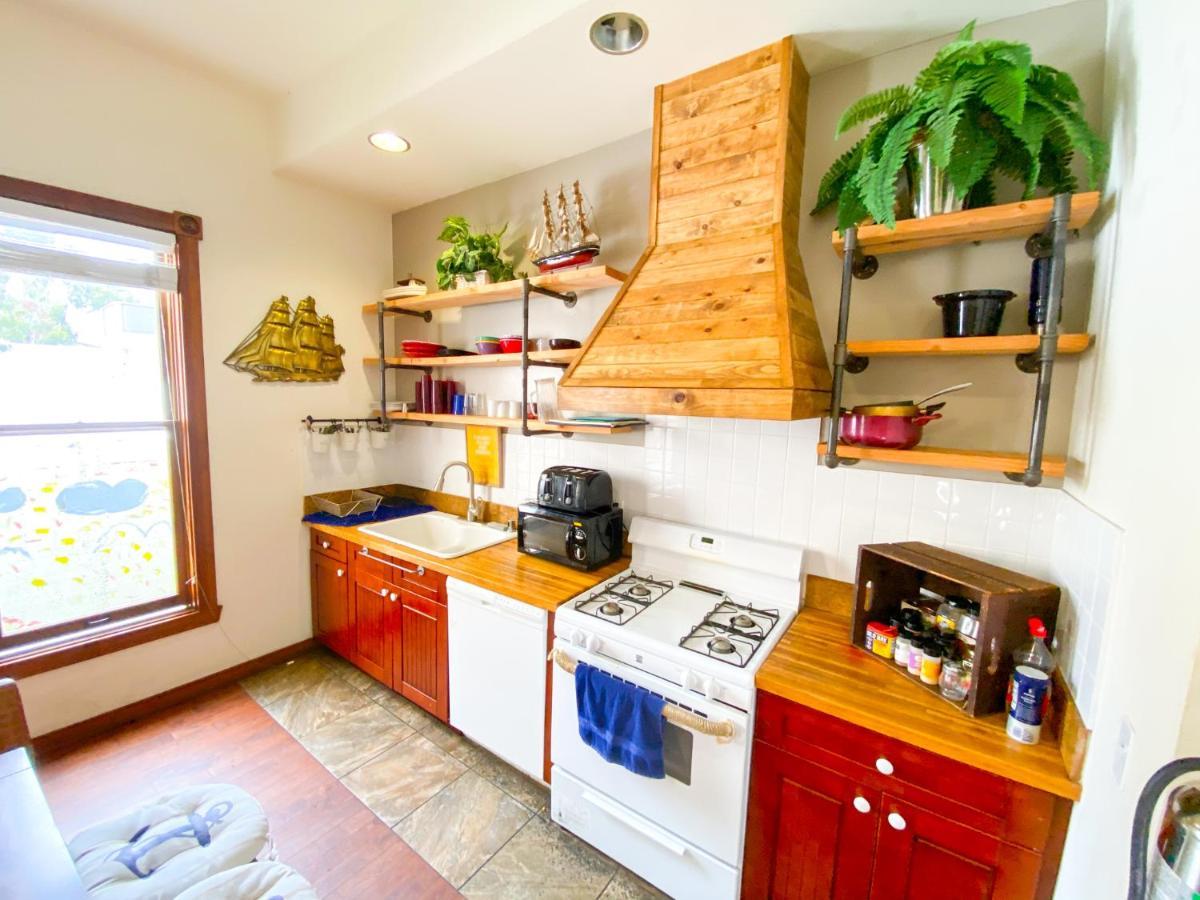 Ith San Diego Adventure Hostel (Adults Only) Εξωτερικό φωτογραφία