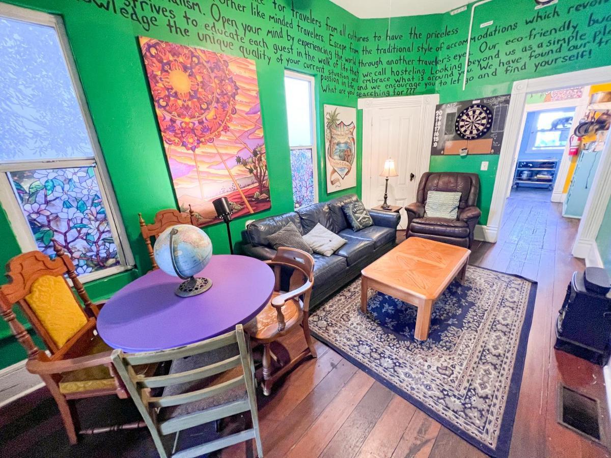 Ith San Diego Adventure Hostel (Adults Only) Εξωτερικό φωτογραφία