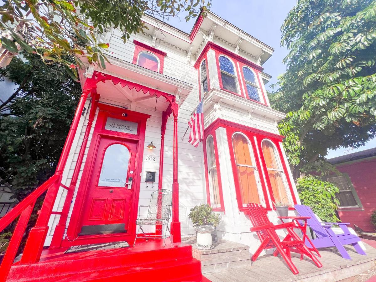 Ith San Diego Adventure Hostel (Adults Only) Εξωτερικό φωτογραφία