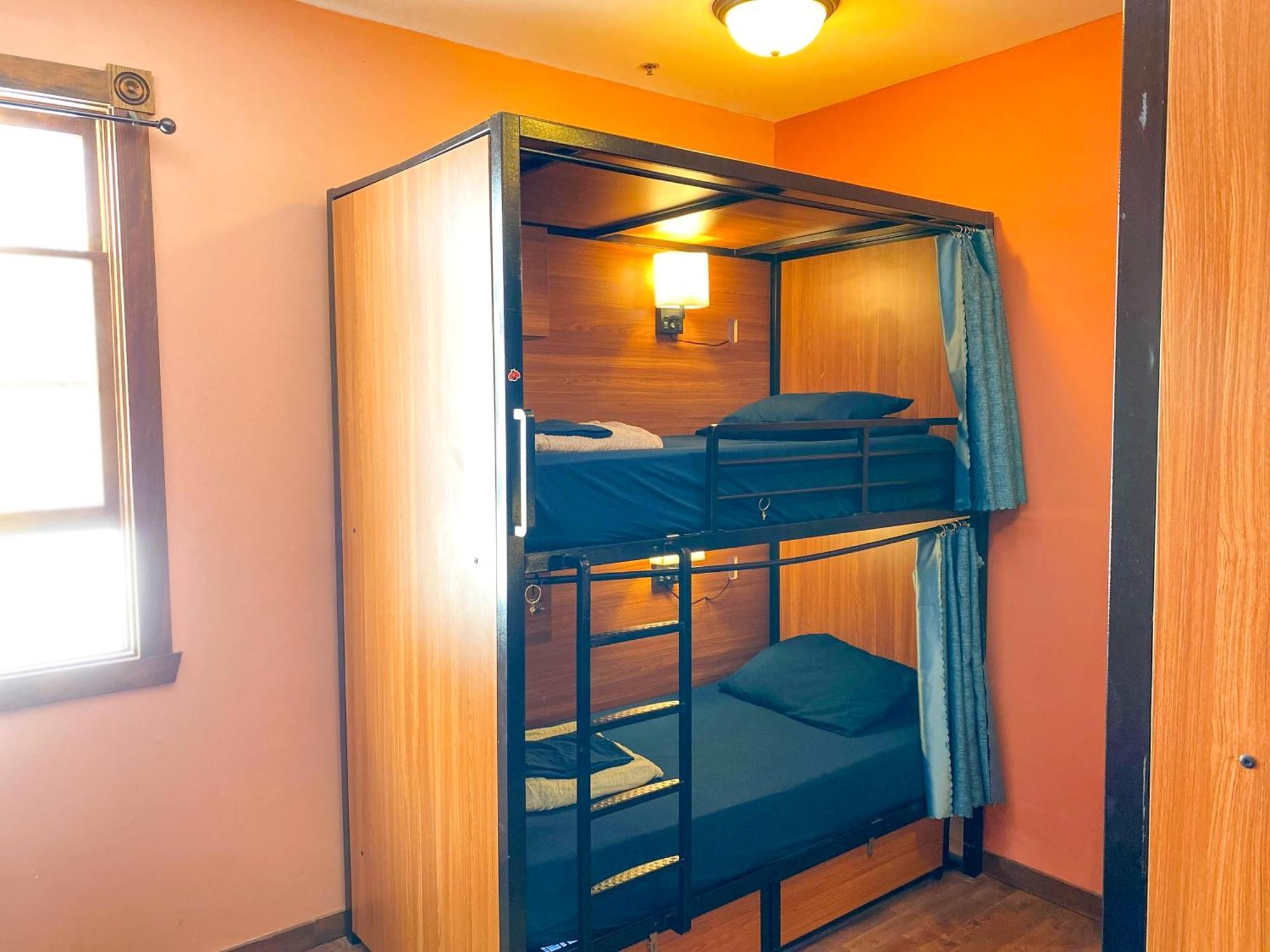 Ith San Diego Adventure Hostel (Adults Only) Εξωτερικό φωτογραφία