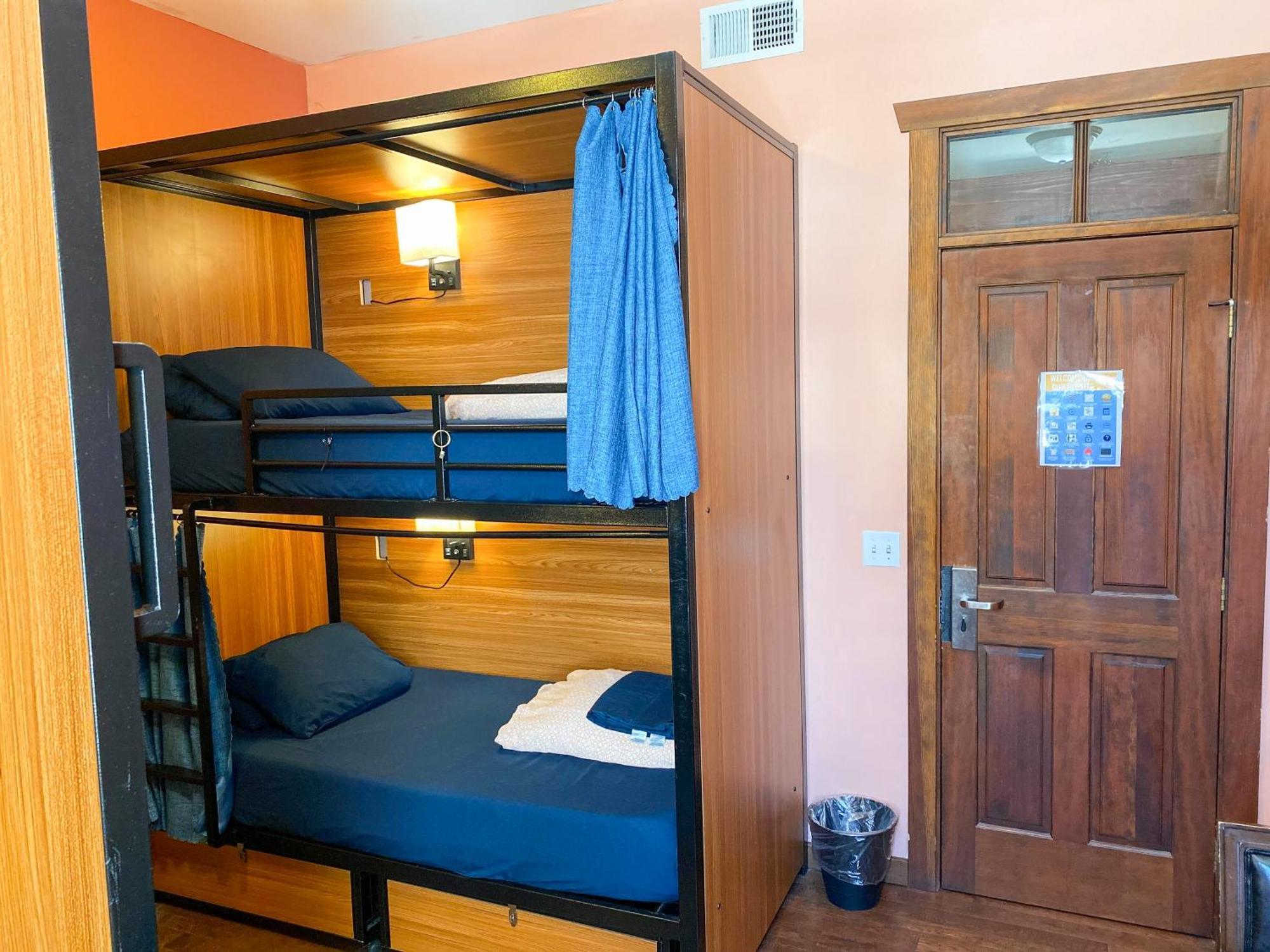Ith San Diego Adventure Hostel (Adults Only) Εξωτερικό φωτογραφία
